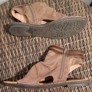 BOC Born Elize Tan Leather Sandal Booties Boho Indie Festival Comfort Style 9